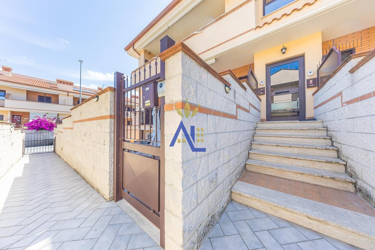 QUADRILOCALE IN ZONA BORGHESIANA VERMICINO