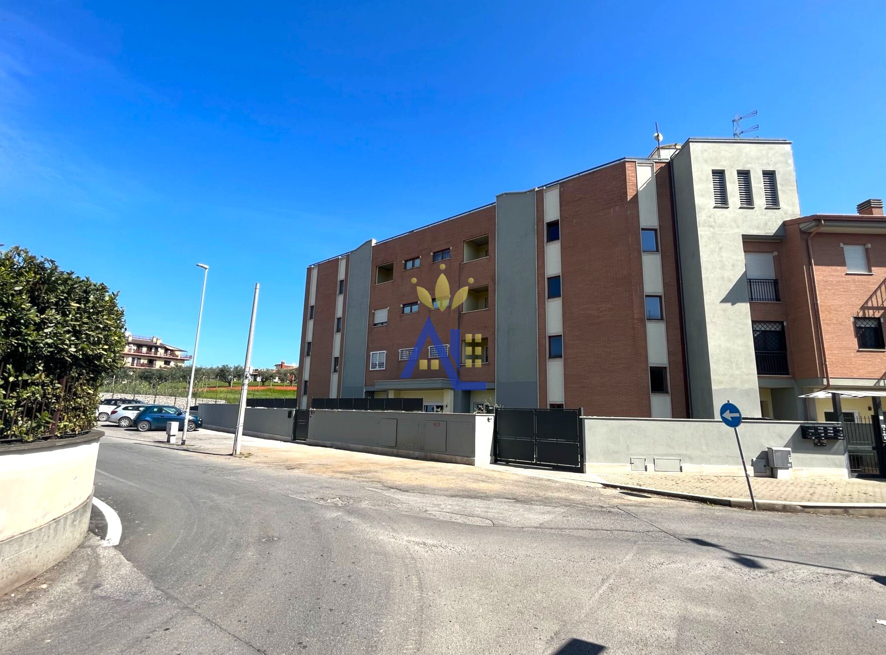 Bilocale zona Borghesiana Vermicino